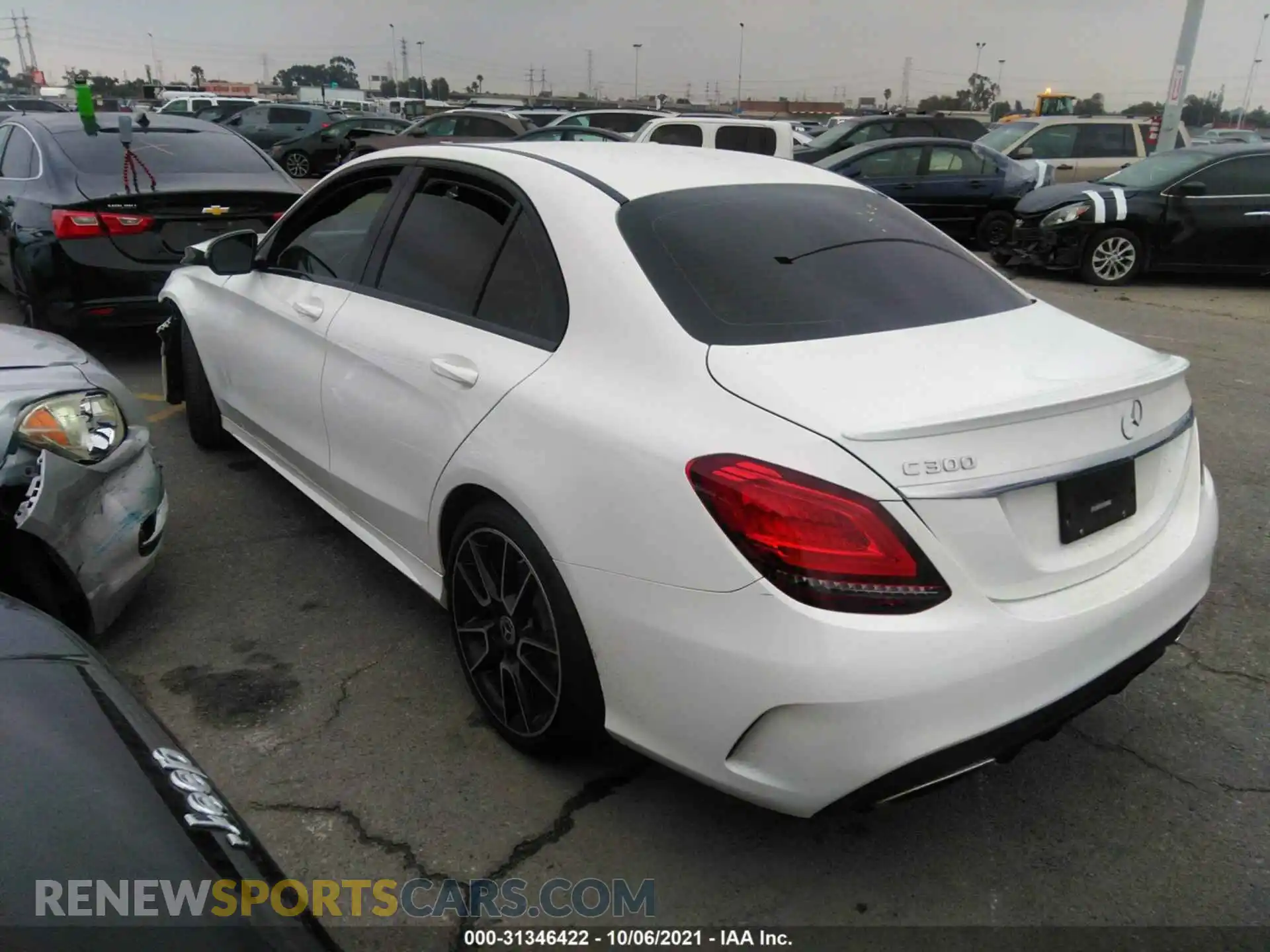 3 Photograph of a damaged car 55SWF8DB4KU303515 MERCEDES-BENZ C-CLASS 2019