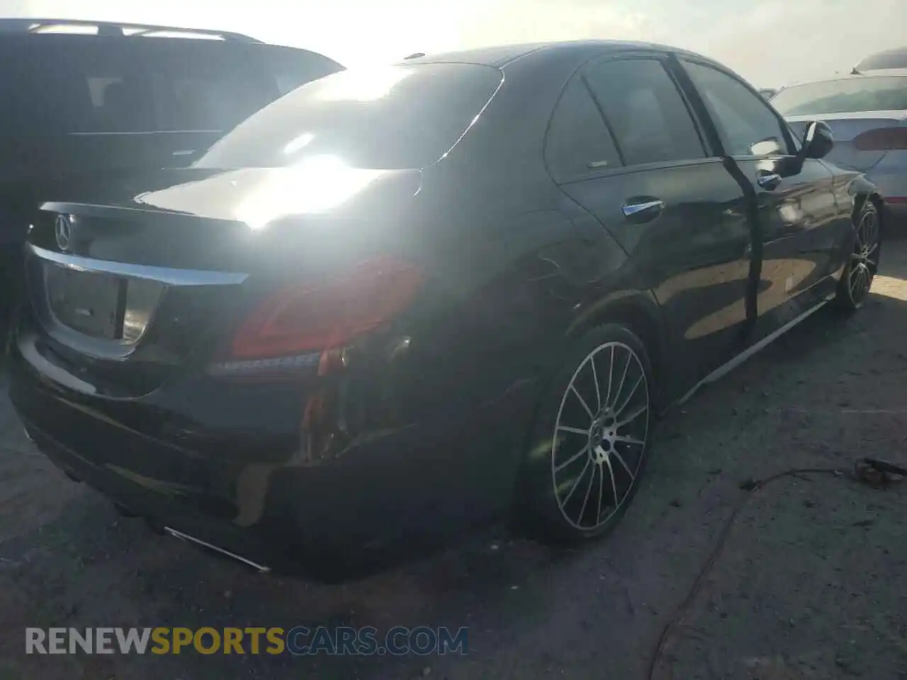 3 Фотография поврежденного автомобиля 55SWF8DB4KU303756 MERCEDES-BENZ C-CLASS 2019