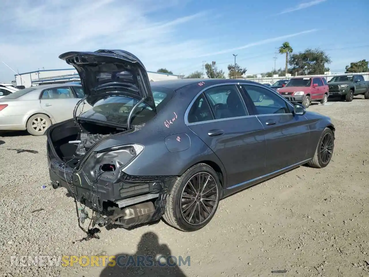 3 Photograph of a damaged car 55SWF8DB4KU306902 MERCEDES-BENZ C-CLASS 2019