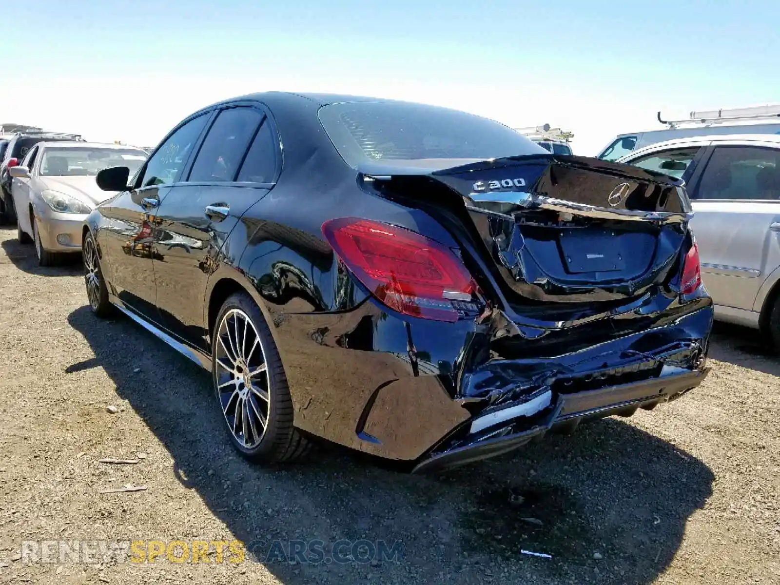 3 Photograph of a damaged car 55SWF8DB5KU303507 MERCEDES-BENZ C CLASS 2019
