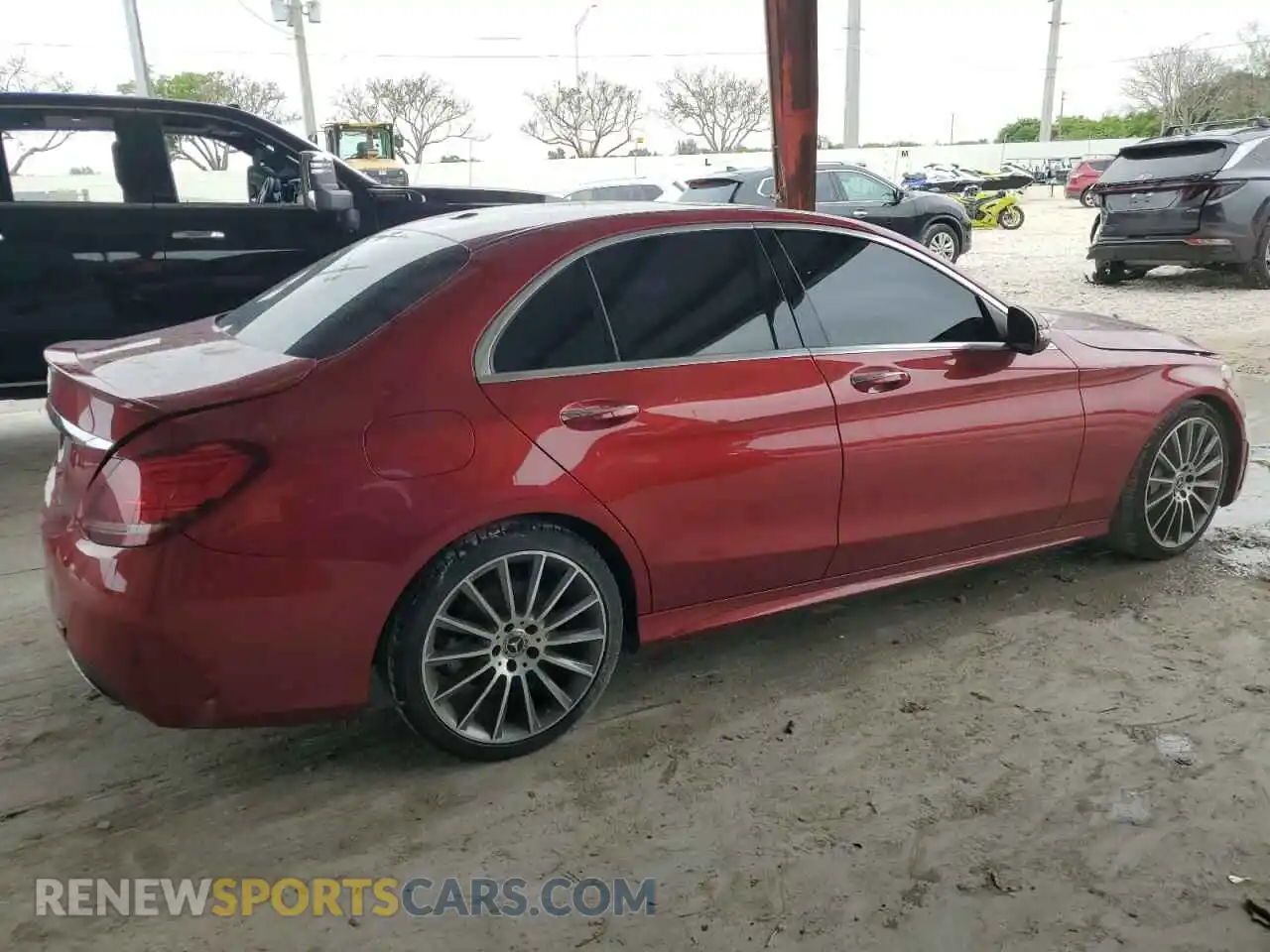 3 Photograph of a damaged car 55SWF8DB5KU306472 MERCEDES-BENZ C-CLASS 2019