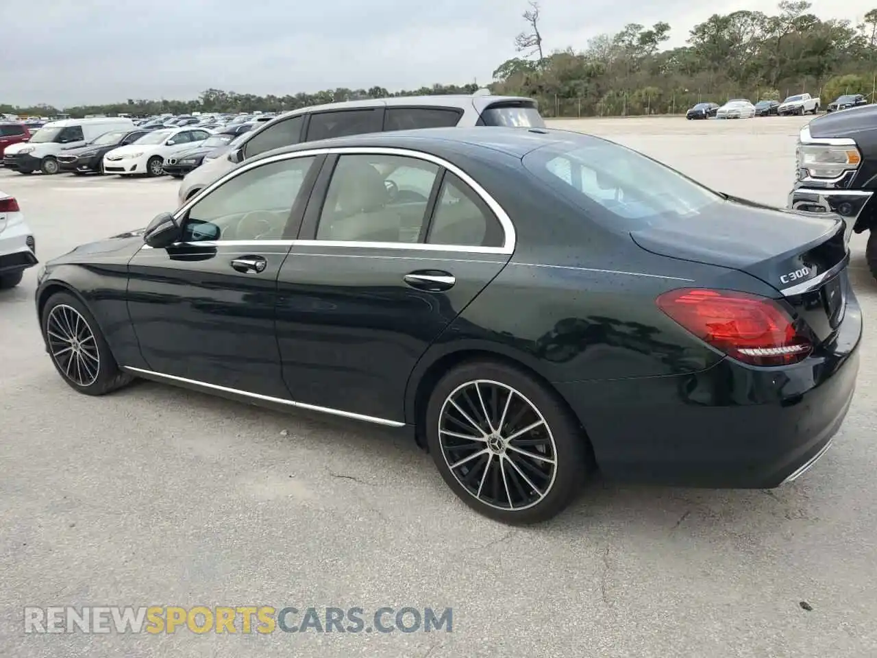 2 Photograph of a damaged car 55SWF8DB5KU313177 MERCEDES-BENZ C-CLASS 2019