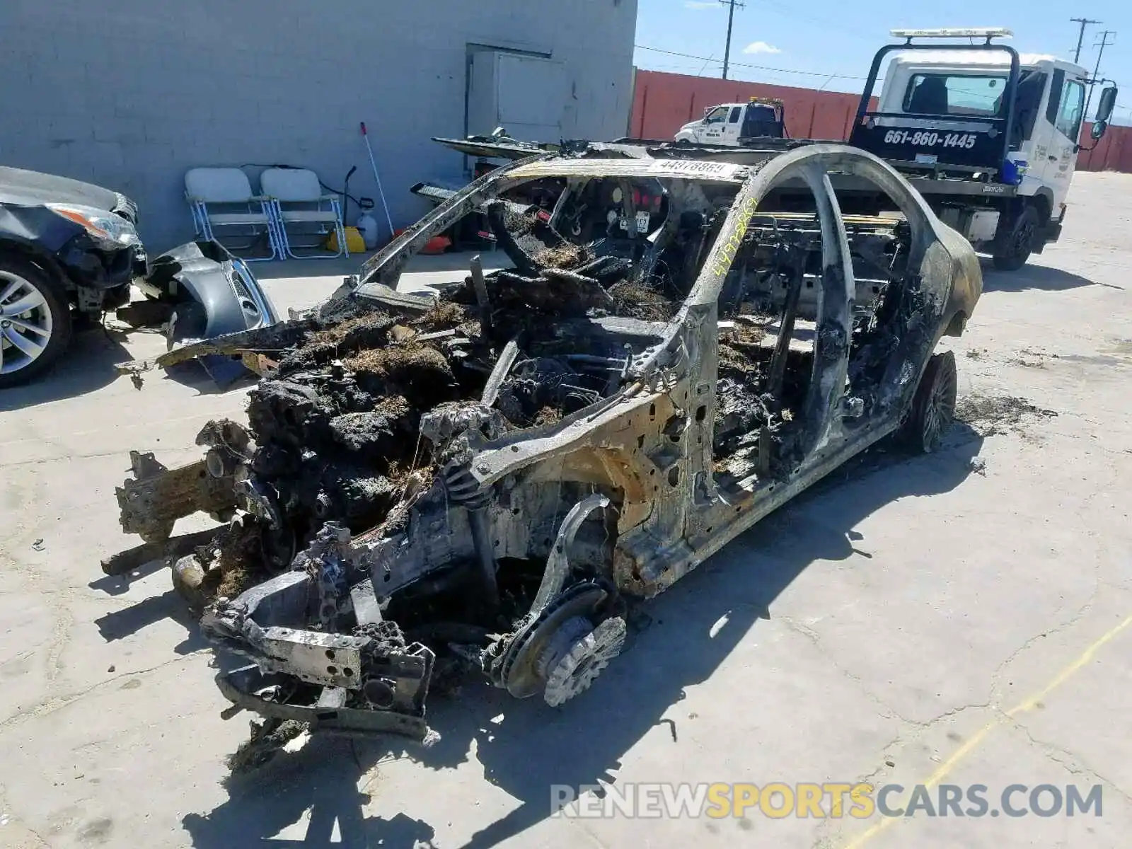 2 Photograph of a damaged car 55SWF8DB6KU299239 MERCEDES-BENZ C CLASS 2019