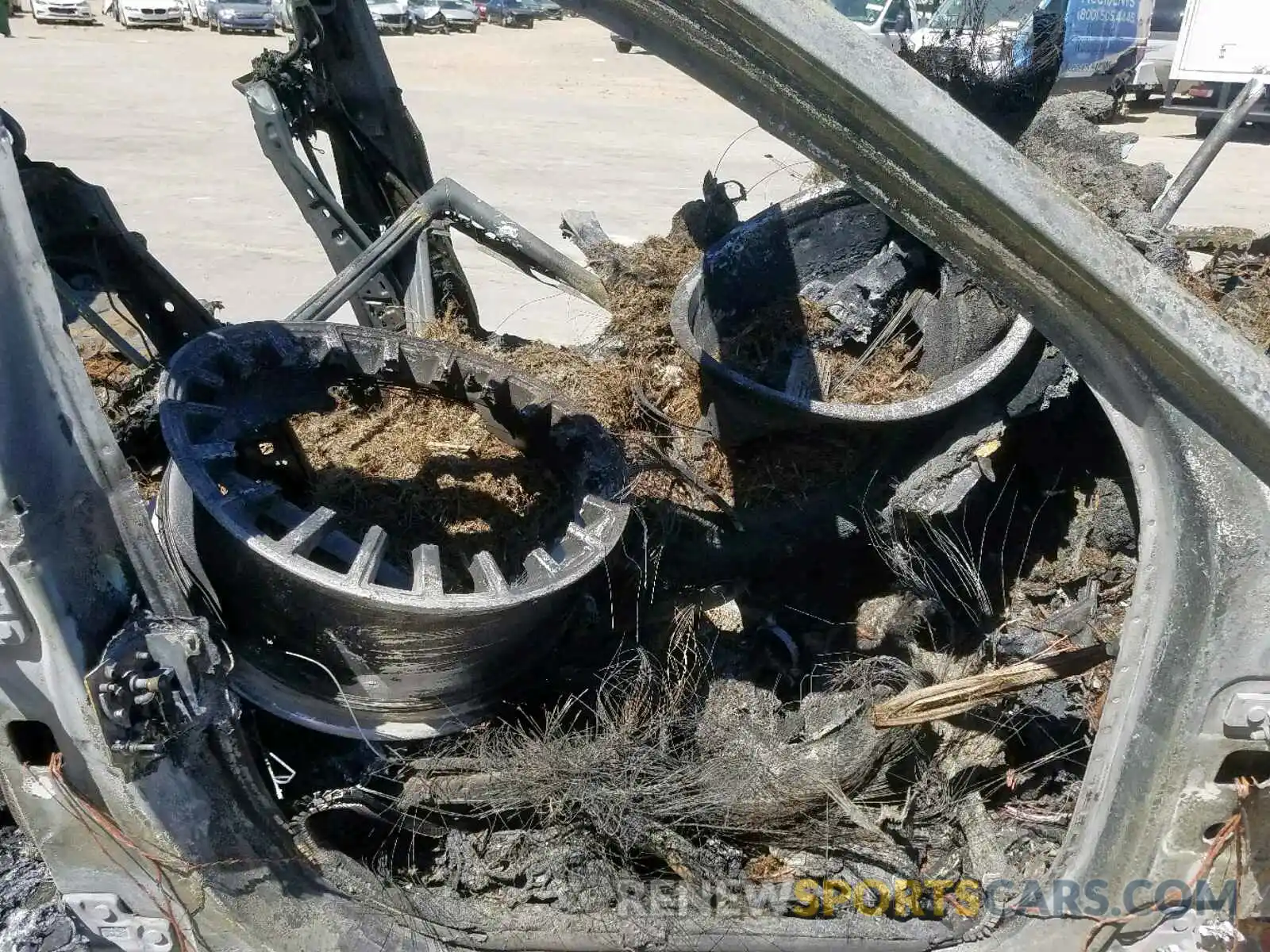 5 Photograph of a damaged car 55SWF8DB6KU299239 MERCEDES-BENZ C CLASS 2019