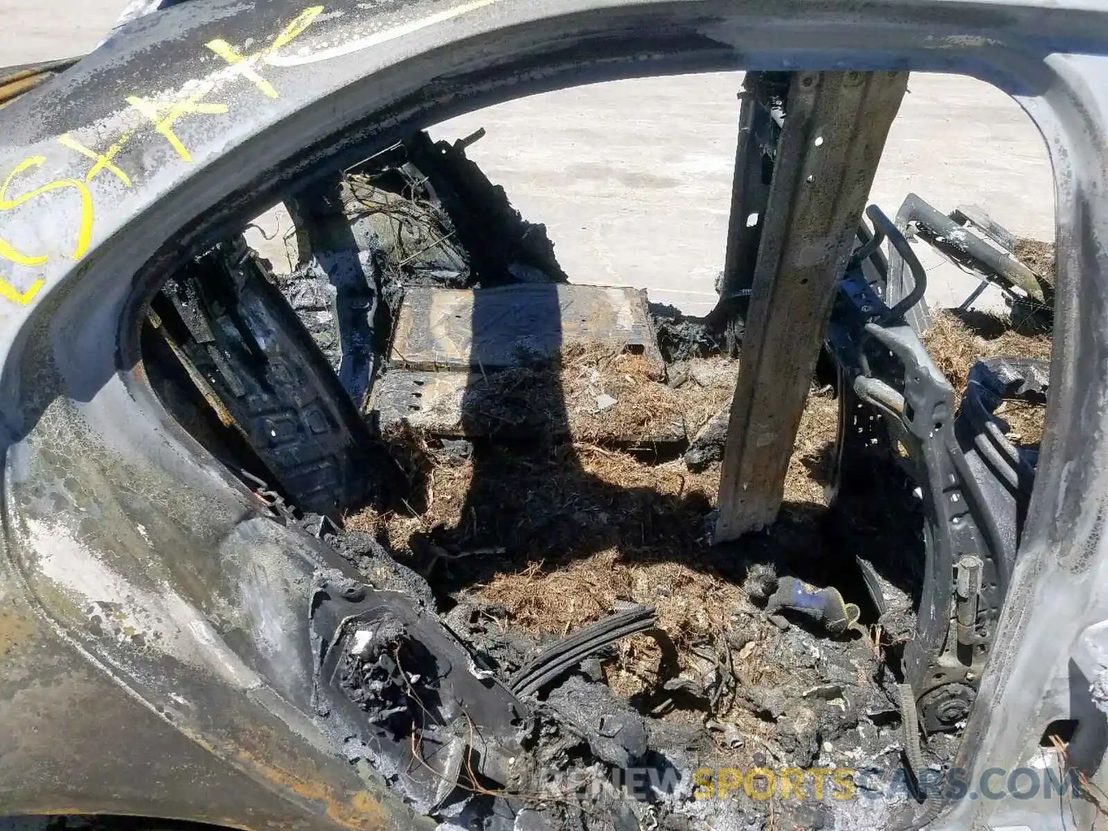 6 Photograph of a damaged car 55SWF8DB6KU299239 MERCEDES-BENZ C CLASS 2019