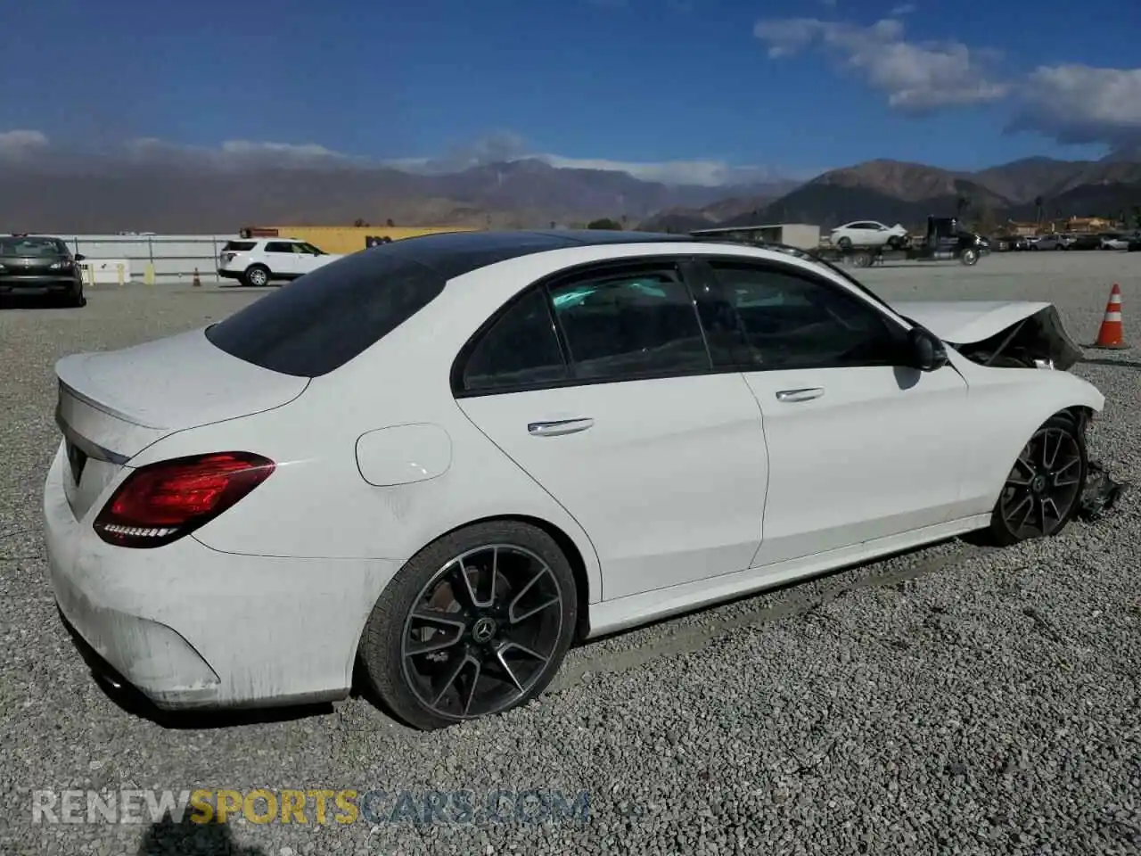 3 fotografías del automóvil dañado 55SWF8DB6KU314144 MERCEDES-BENZ C-CLASS 2019