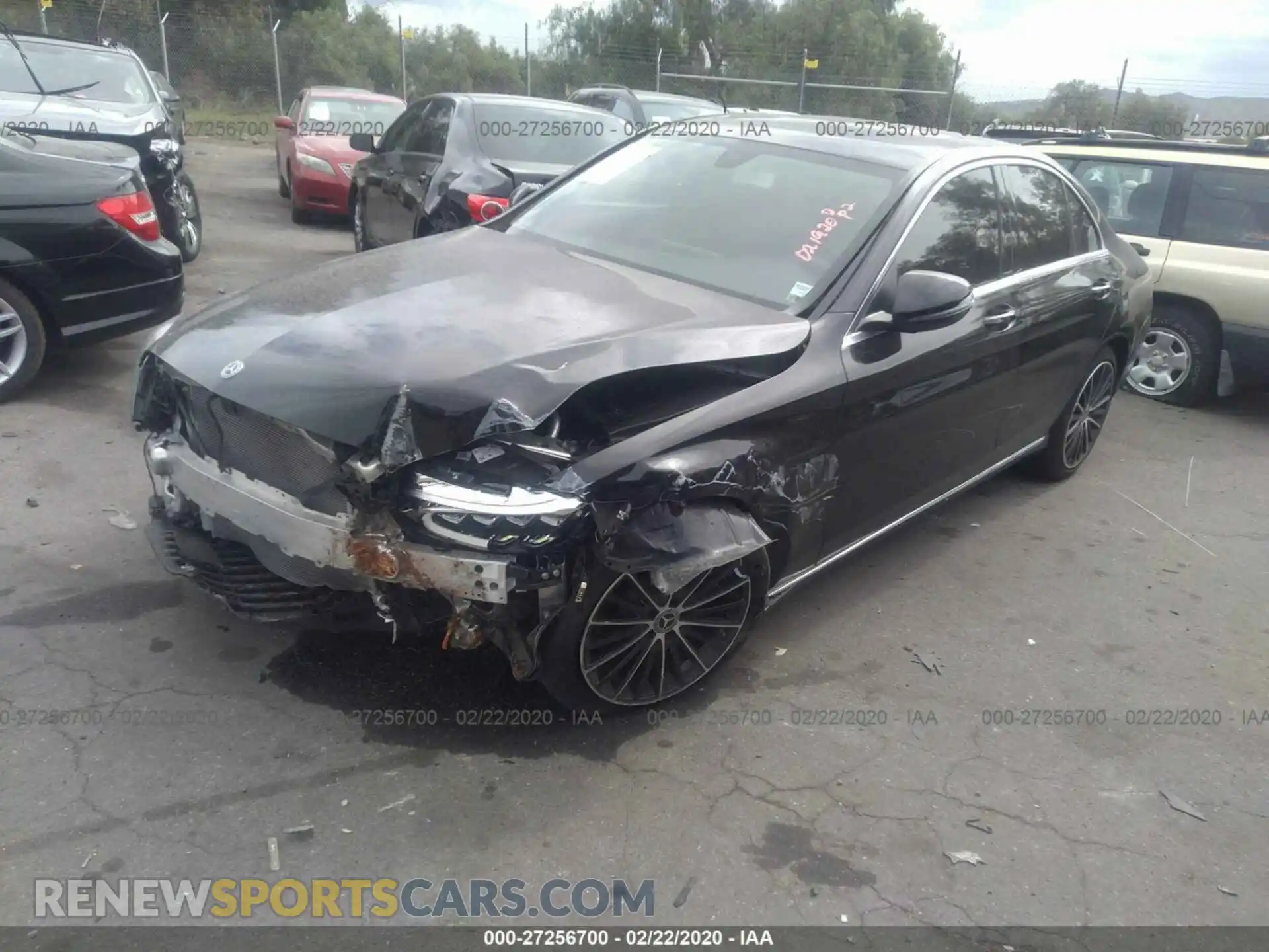 2 Photograph of a damaged car 55SWF8DB7KU288962 MERCEDES-BENZ C-CLASS 2019