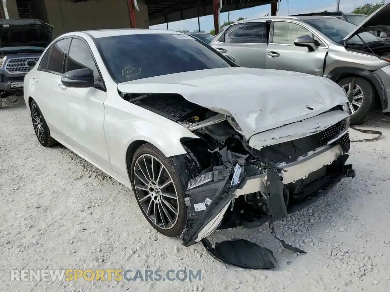 1 Photograph of a damaged car 55SWF8DB8KU290901 MERCEDES-BENZ C-CLASS 2019