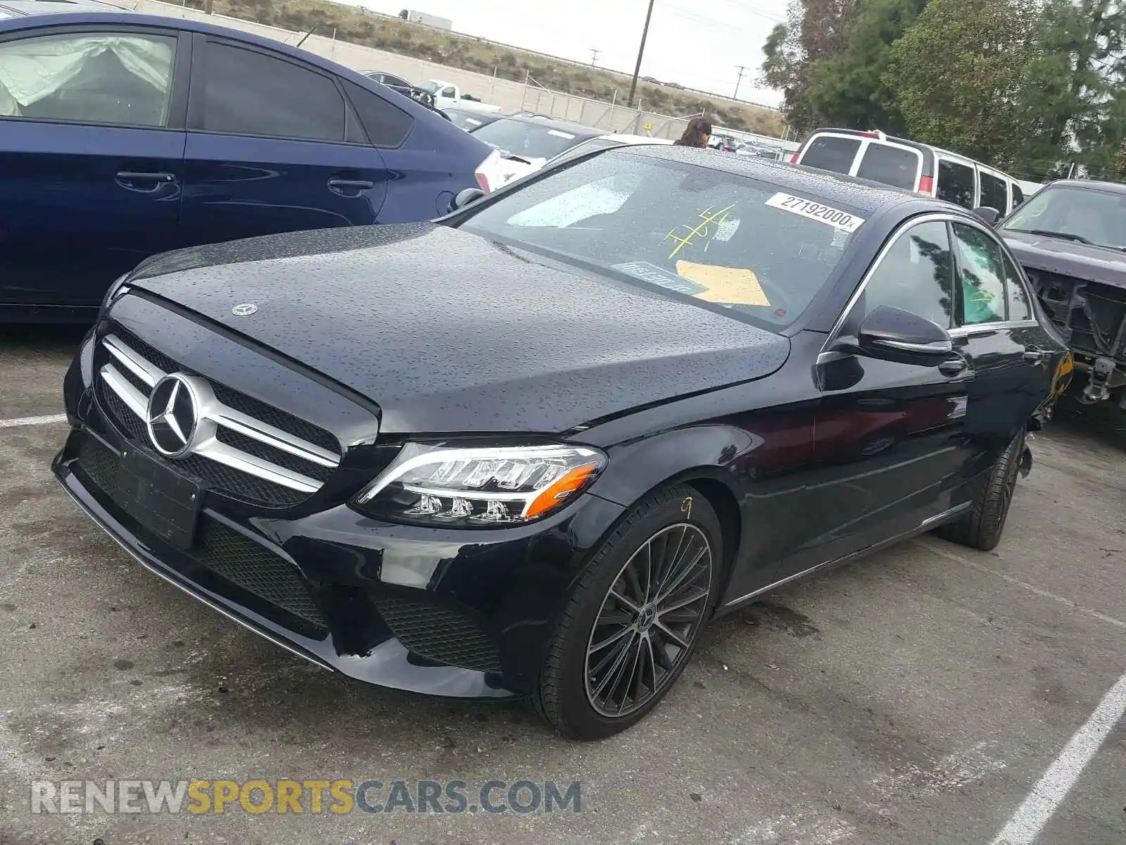 2 Photograph of a damaged car 55SWF8DB8KU295418 MERCEDES-BENZ C CLASS 2019