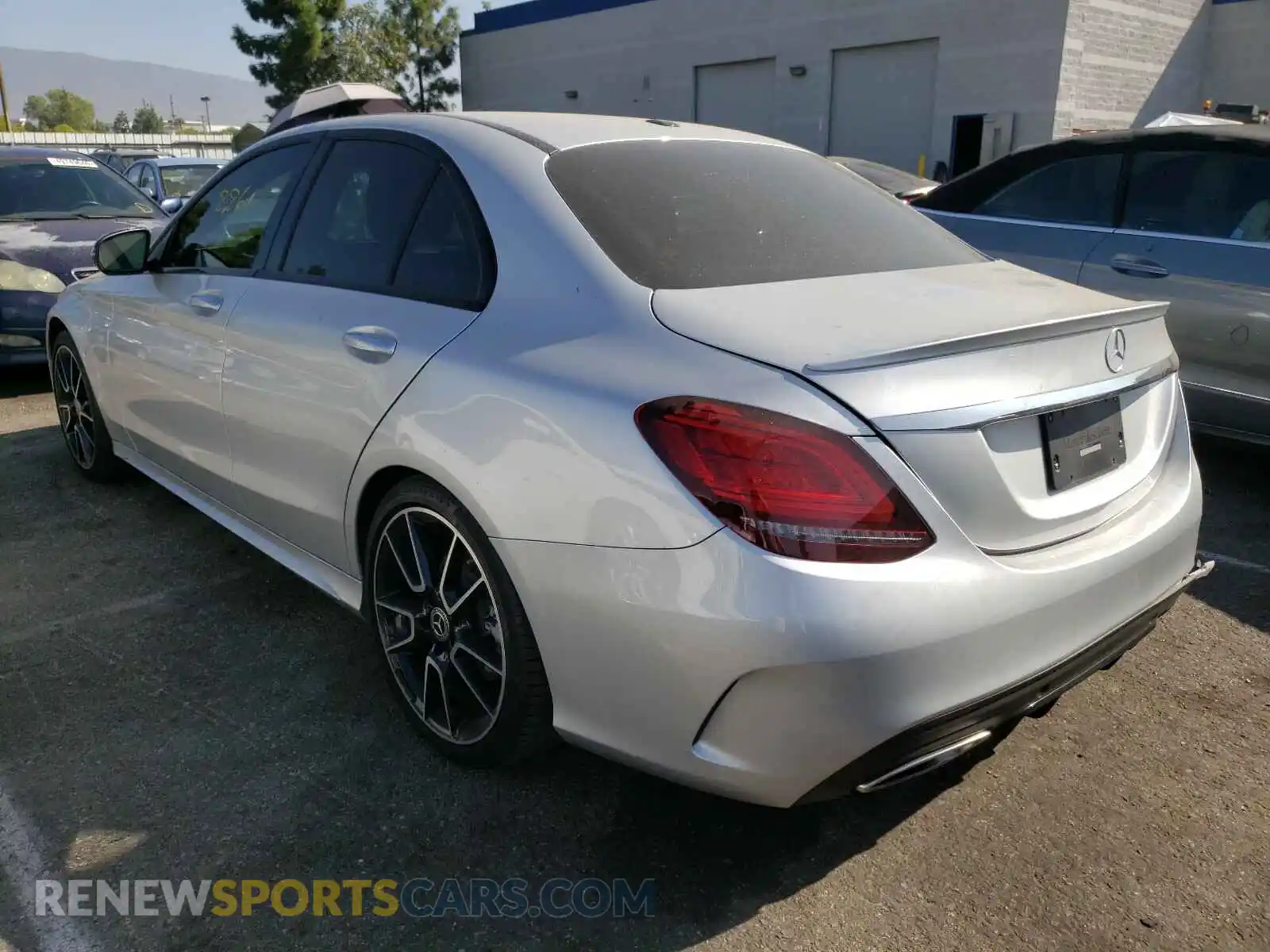 3 Photograph of a damaged car 55SWF8DB8KU313481 MERCEDES-BENZ C CLASS 2019