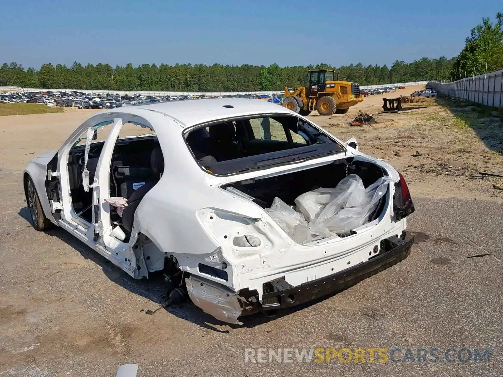 3 Photograph of a damaged car 55SWF8DB9KU284704 MERCEDES-BENZ C CLASS 2019