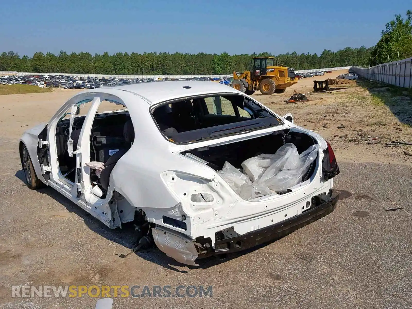 3 fotografías del automóvil dañado 55SWF8DB9KU284704 MERCEDES-BENZ C CLASS 2019