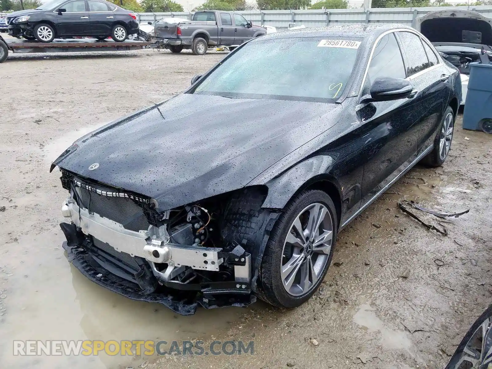 2 Photograph of a damaged car 55SWF8DB9KU296089 MERCEDES-BENZ C CLASS 2019