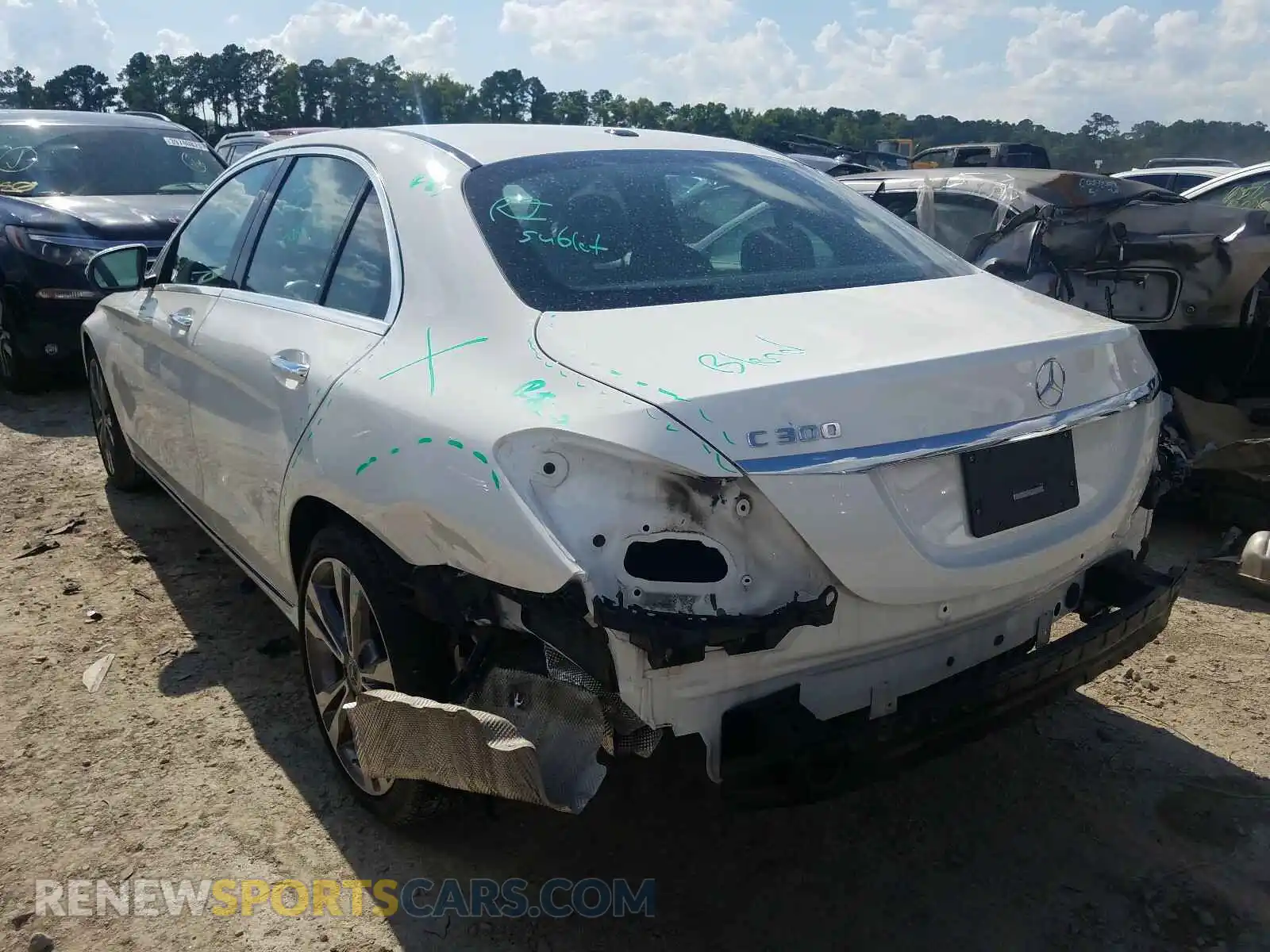 3 Photograph of a damaged car 55SWF8DBXKU284419 MERCEDES-BENZ C CLASS 2019