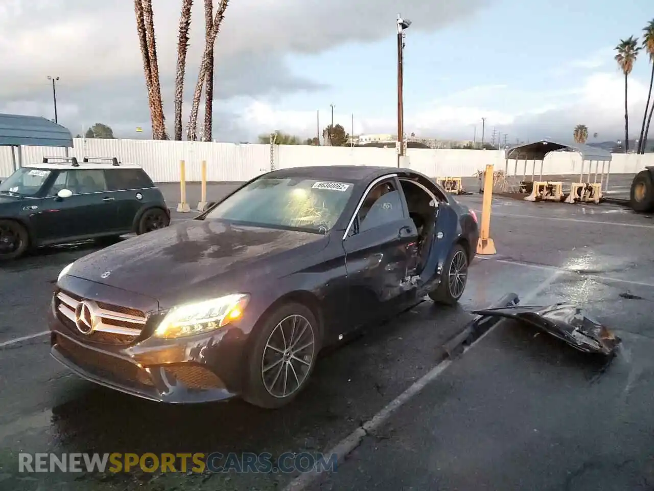 2 Photograph of a damaged car 55SWF8DBXKU299342 MERCEDES-BENZ C-CLASS 2019