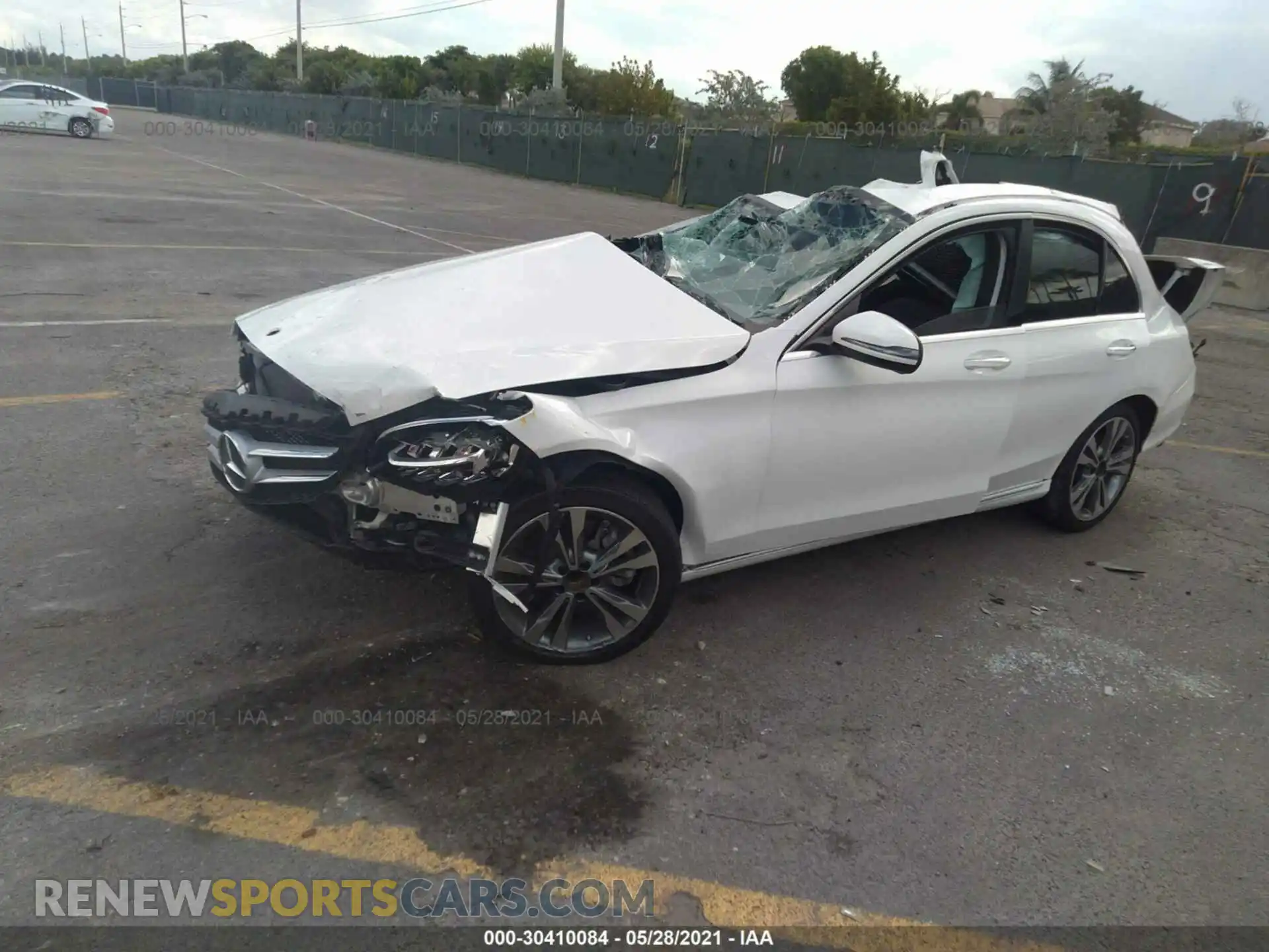 2 Photograph of a damaged car 55SWF8DBXKU311487 MERCEDES-BENZ C-CLASS 2019