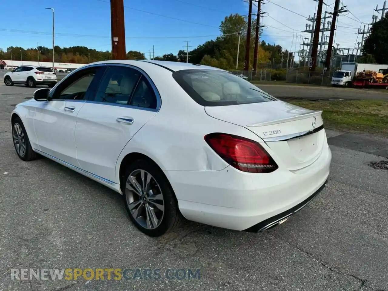 3 Photograph of a damaged car 55SWF8EB0KU291068 MERCEDES-BENZ C-CLASS 2019