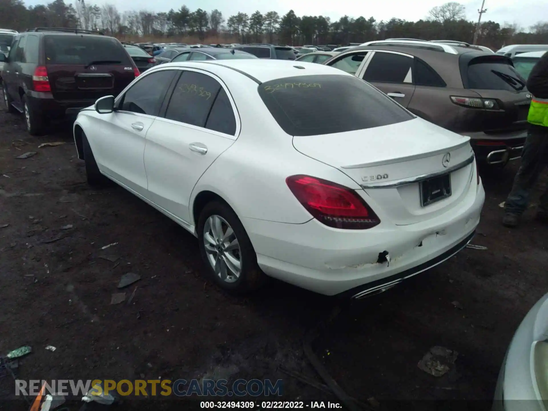 3 Photograph of a damaged car 55SWF8EB0KU299428 MERCEDES-BENZ C-CLASS 2019