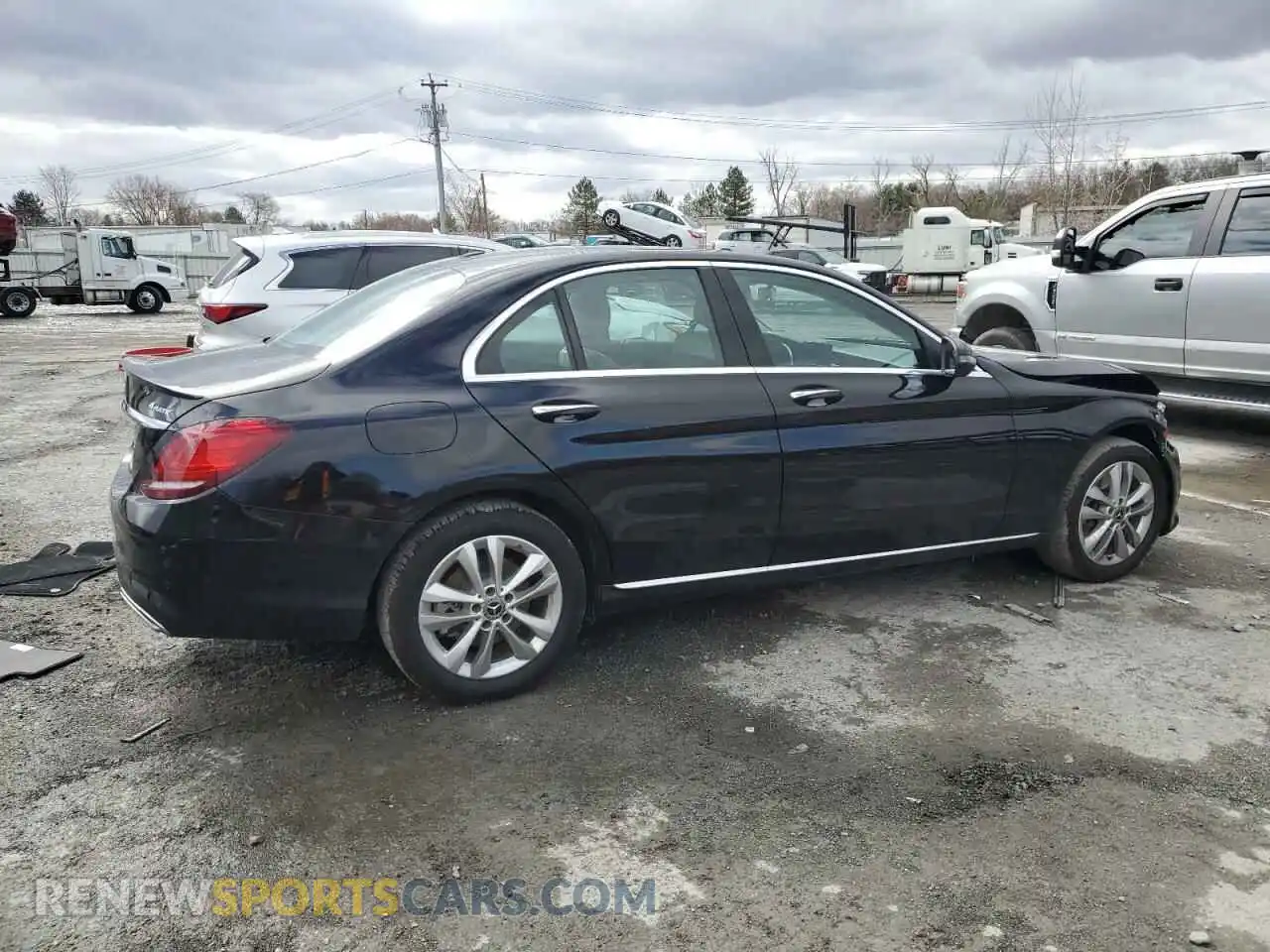 3 fotografías del automóvil dañado 55SWF8EB0KU310640 MERCEDES-BENZ C-CLASS 2019