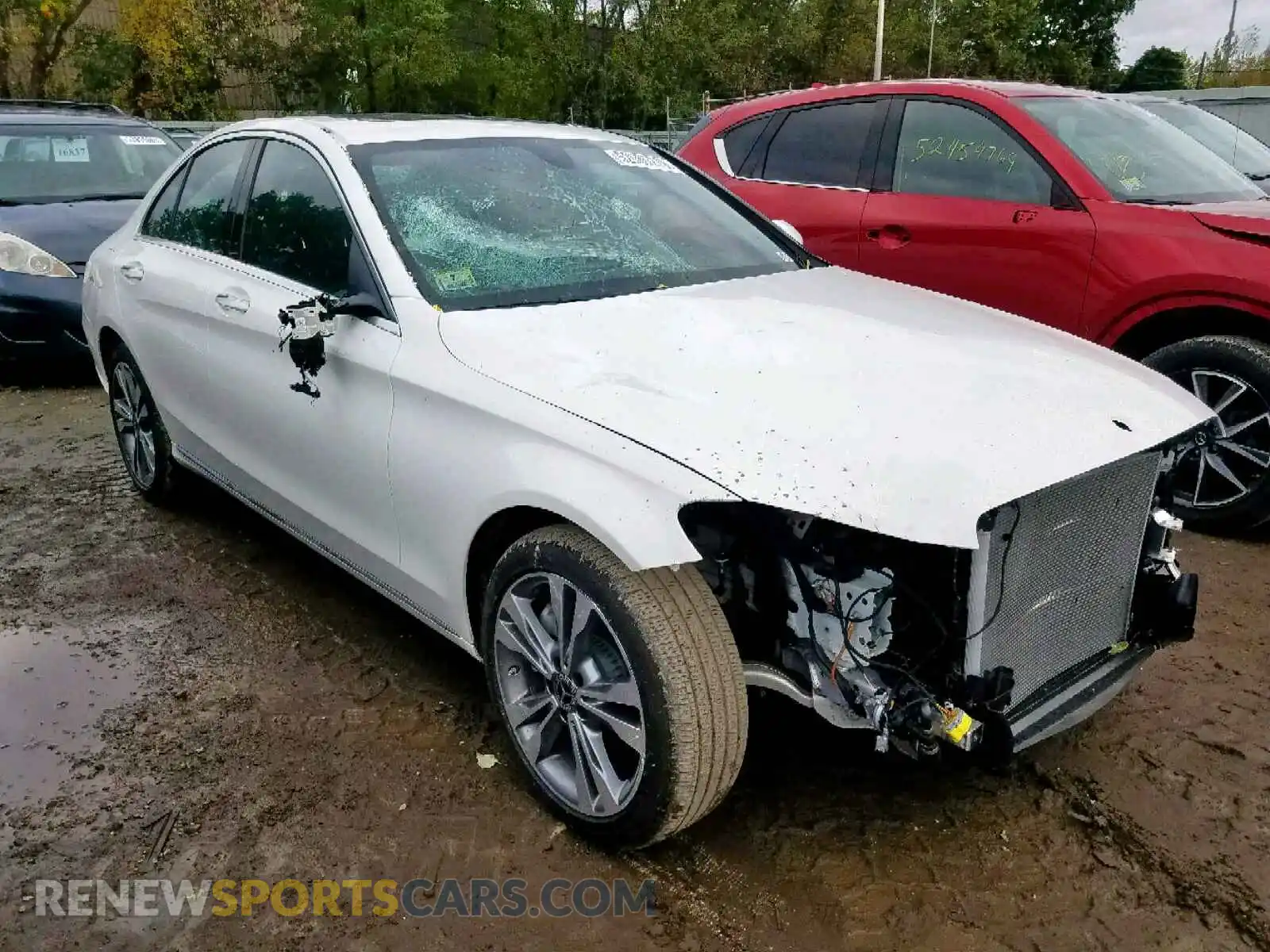 1 Photograph of a damaged car 55SWF8EB0KU320195 MERCEDES-BENZ C CLASS 2019