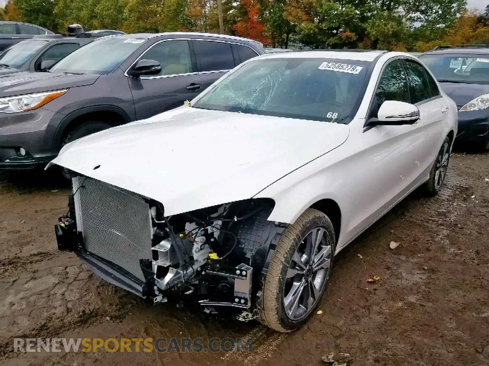 2 Photograph of a damaged car 55SWF8EB0KU320195 MERCEDES-BENZ C CLASS 2019