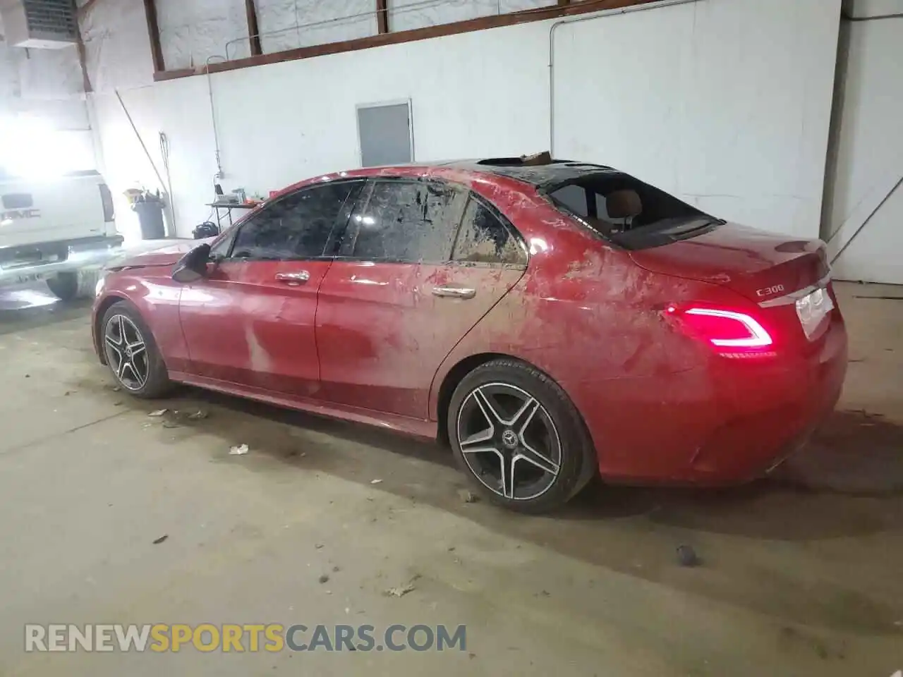 2 Photograph of a damaged car 55SWF8EB1KU299857 MERCEDES-BENZ C-CLASS 2019