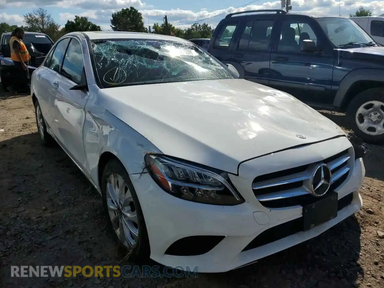 1 Photograph of a damaged car 55SWF8EB1KU306130 MERCEDES-BENZ C-CLASS 2019
