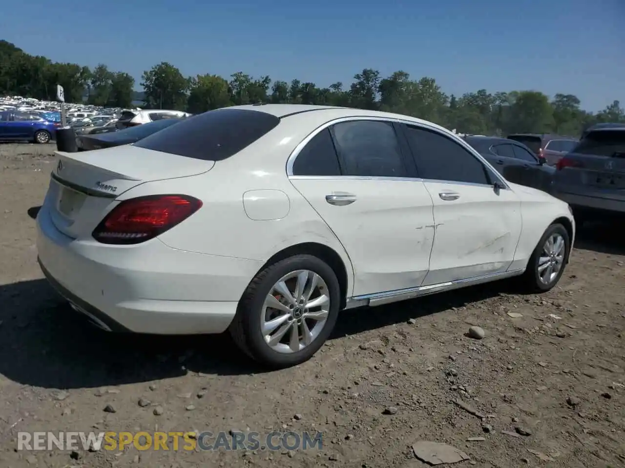 3 fotografías del automóvil dañado 55SWF8EB2KU284834 MERCEDES-BENZ C-CLASS 2019