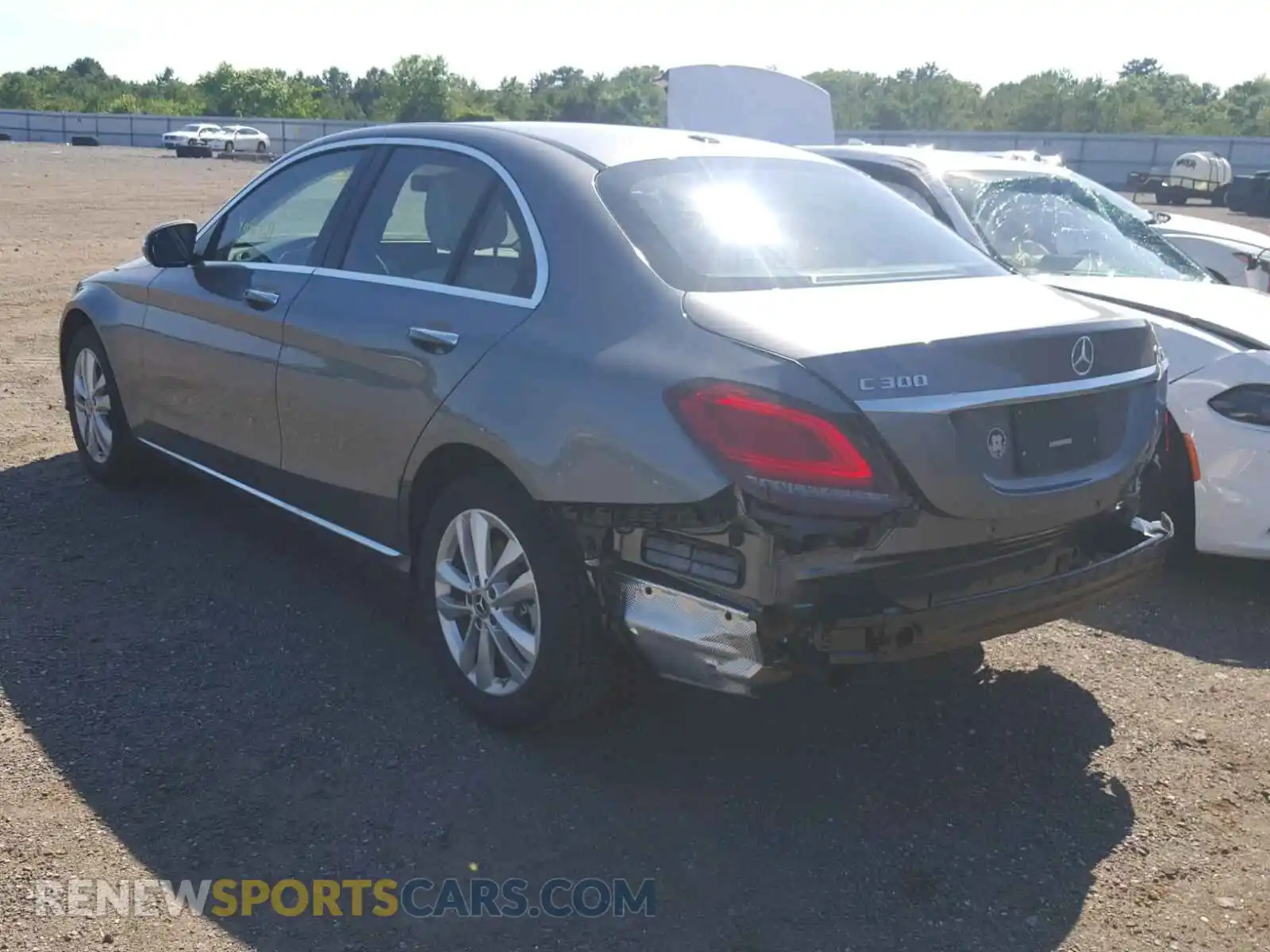 3 Photograph of a damaged car 55SWF8EB2KU315497 MERCEDES-BENZ C CLASS 2019