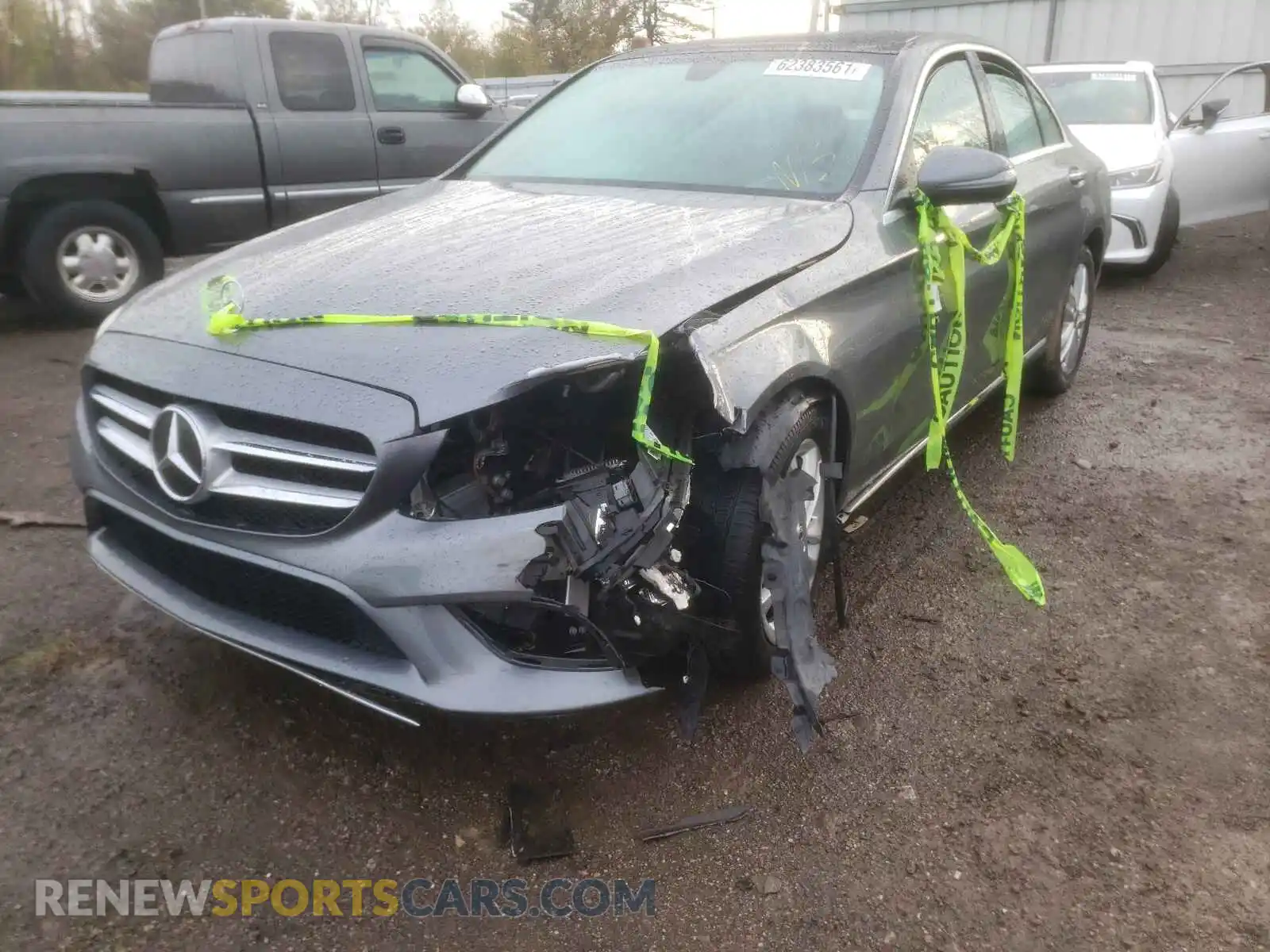 2 Photograph of a damaged car 55SWF8EB2KU322028 MERCEDES-BENZ C-CLASS 2019