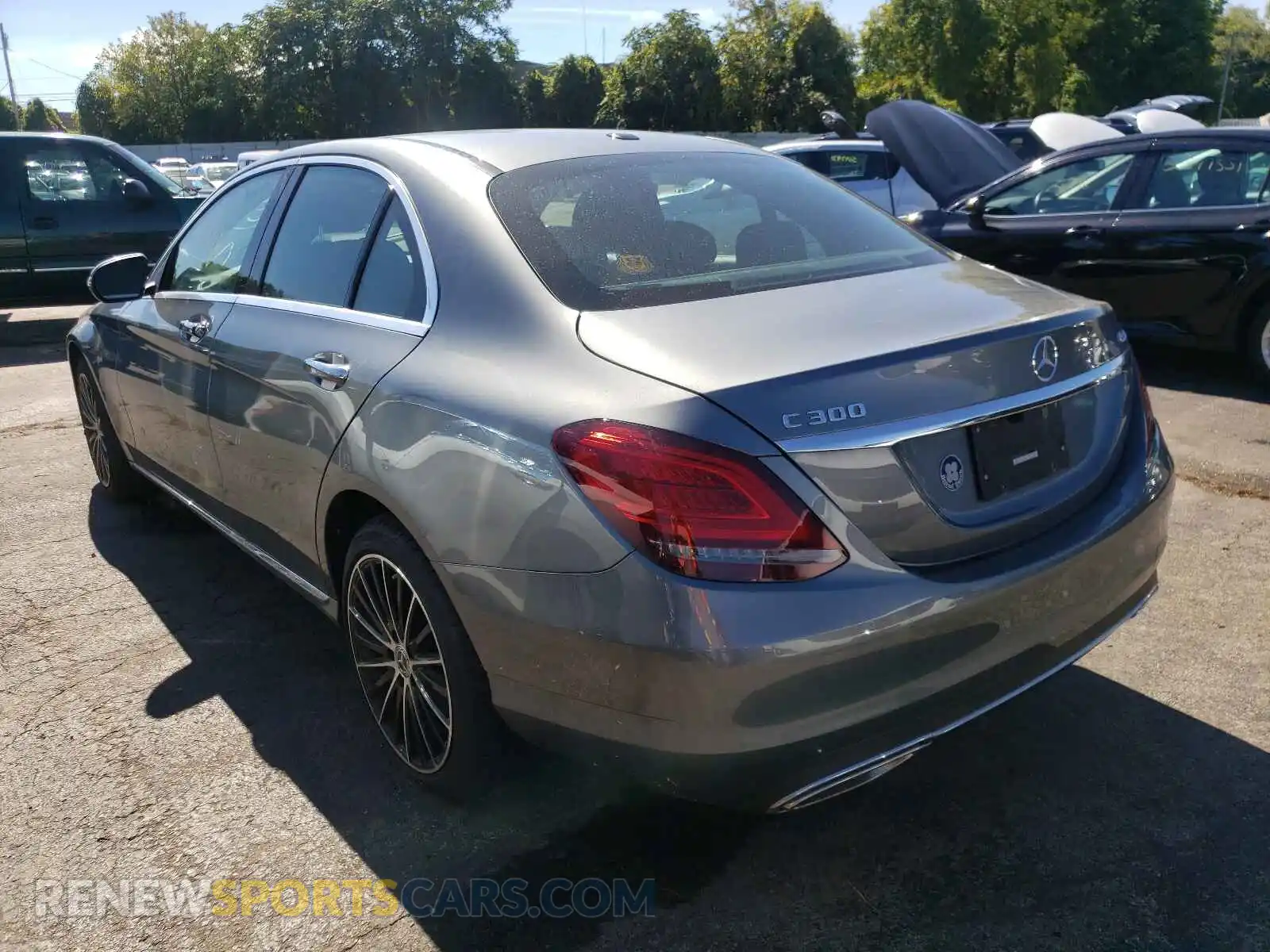 3 Photograph of a damaged car 55SWF8EB3KU306114 MERCEDES-BENZ C-CLASS 2019