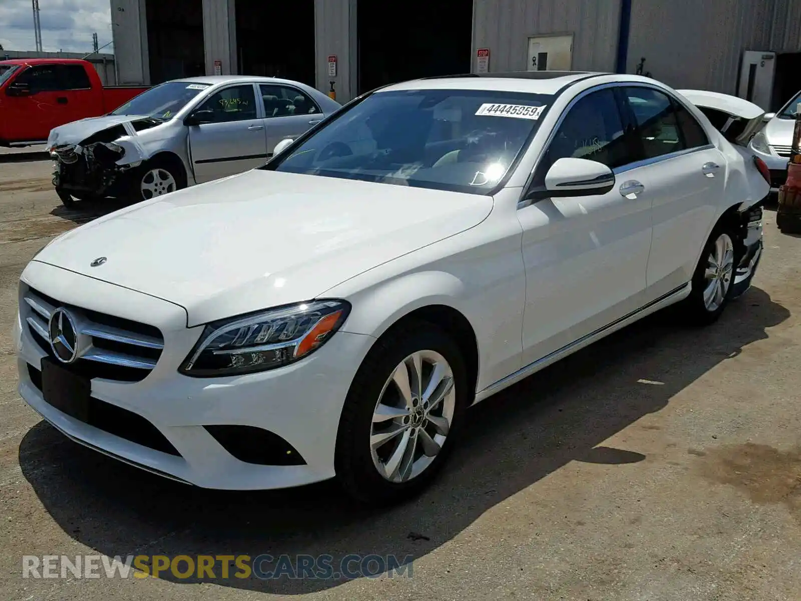 2 Photograph of a damaged car 55SWF8EB3KU315900 MERCEDES-BENZ C CLASS 2019