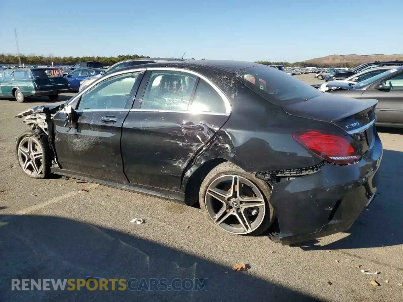 2 Photograph of a damaged car 55SWF8EB3KU318456 MERCEDES-BENZ C-CLASS 2019