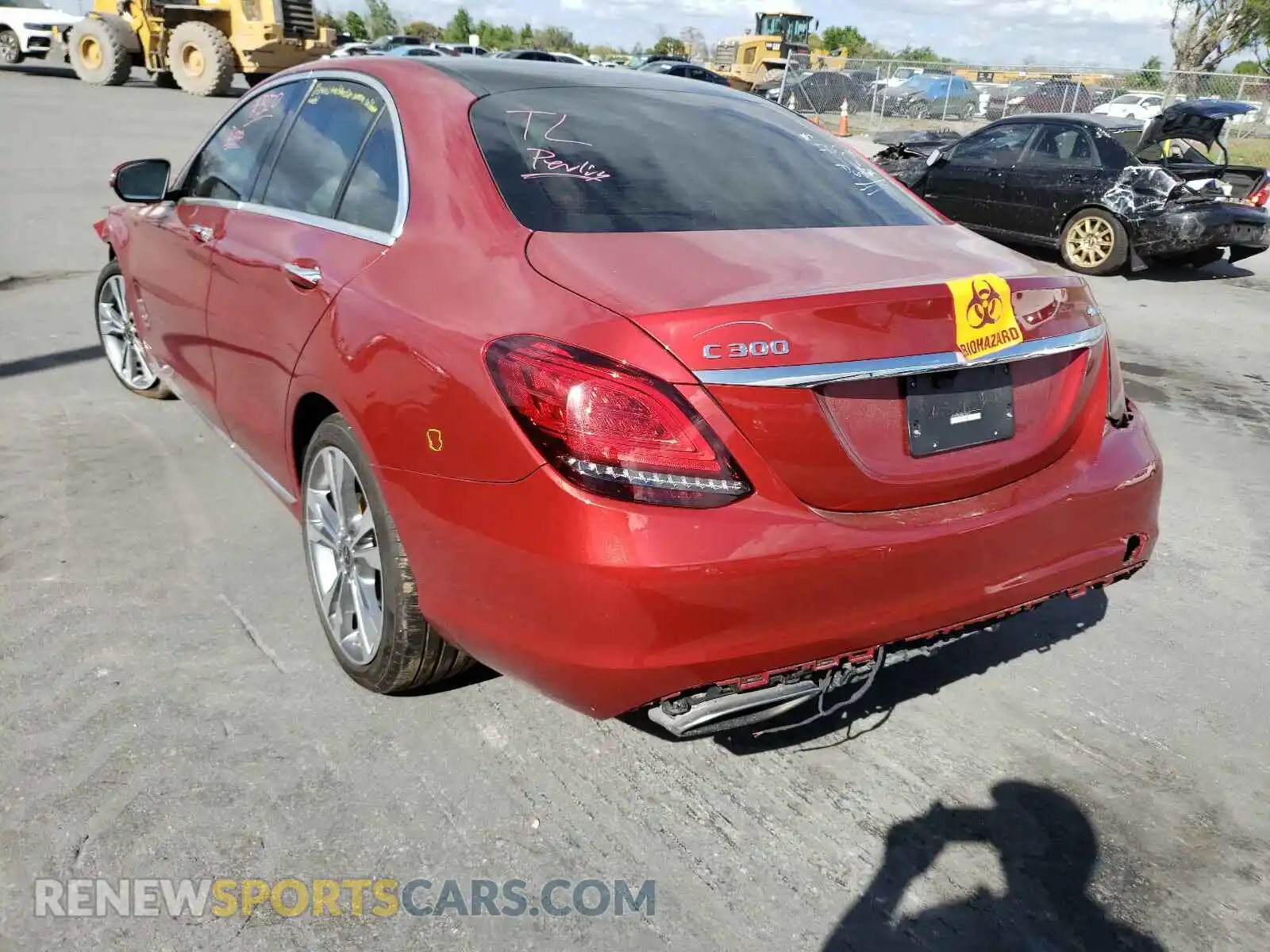 3 fotografías del automóvil dañado 55SWF8EB4KU291011 MERCEDES-BENZ C CLASS 2019