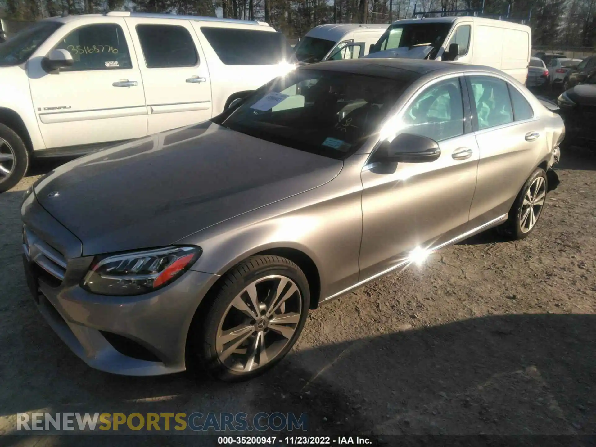 2 Photograph of a damaged car 55SWF8EB4KU297990 MERCEDES-BENZ C-CLASS 2019