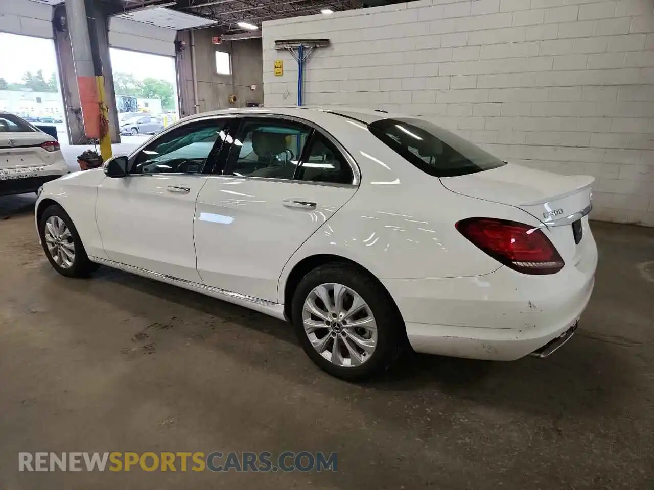 2 Photograph of a damaged car 55SWF8EB4KU301052 MERCEDES-BENZ C-CLASS 2019