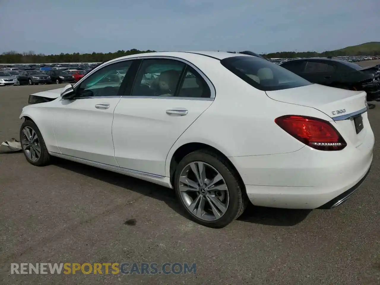 2 fotografías del automóvil dañado 55SWF8EB5KU292748 MERCEDES-BENZ C-CLASS 2019
