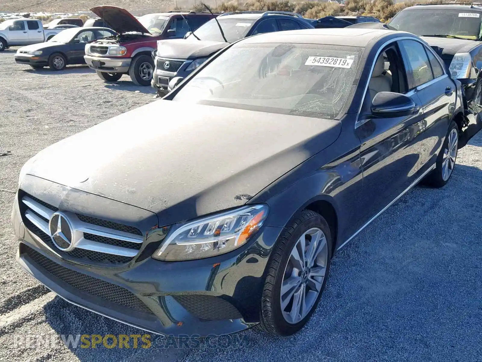 2 Photograph of a damaged car 55SWF8EB5KU299599 MERCEDES-BENZ C CLASS 2019