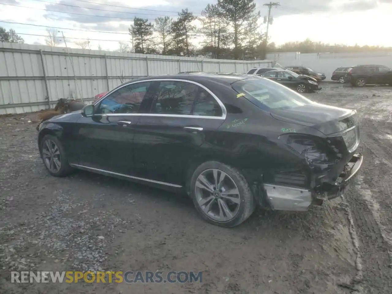 2 Photograph of a damaged car 55SWF8EB5KU300363 MERCEDES-BENZ C-CLASS 2019