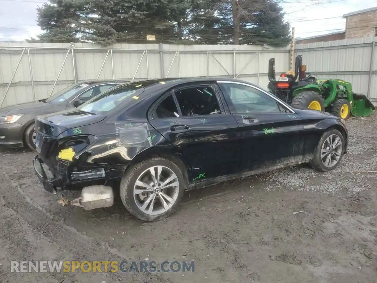 3 Photograph of a damaged car 55SWF8EB5KU300363 MERCEDES-BENZ C-CLASS 2019
