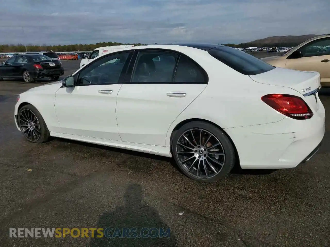 2 Photograph of a damaged car 55SWF8EB5KU319236 MERCEDES-BENZ C-CLASS 2019