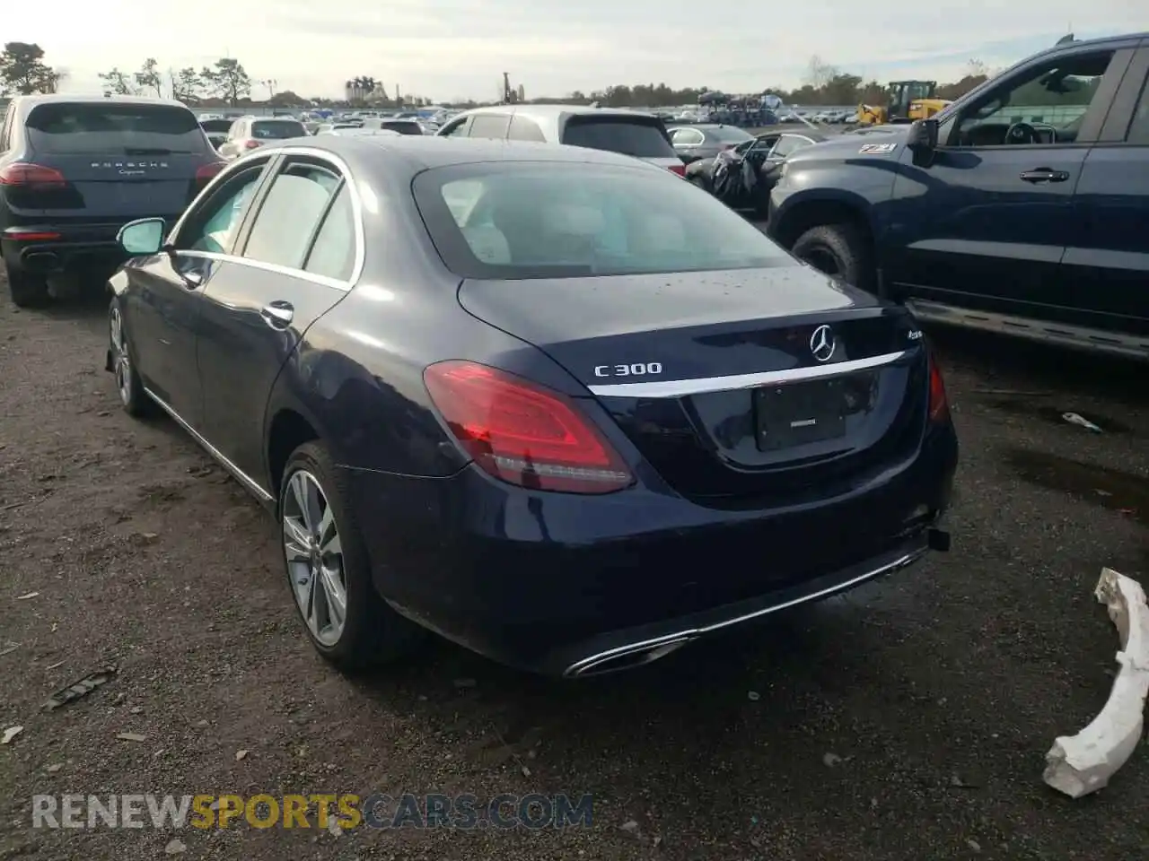 3 Photograph of a damaged car 55SWF8EB7KU301501 MERCEDES-BENZ C-CLASS 2019