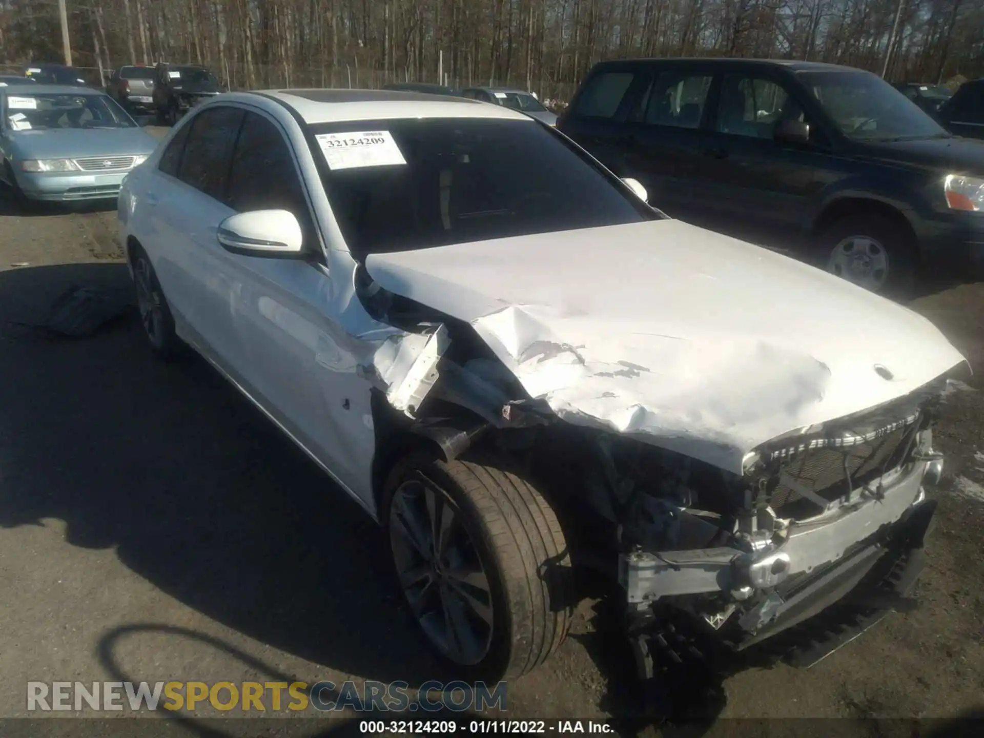 1 Photograph of a damaged car 55SWF8EB8KU287768 MERCEDES-BENZ C-CLASS 2019