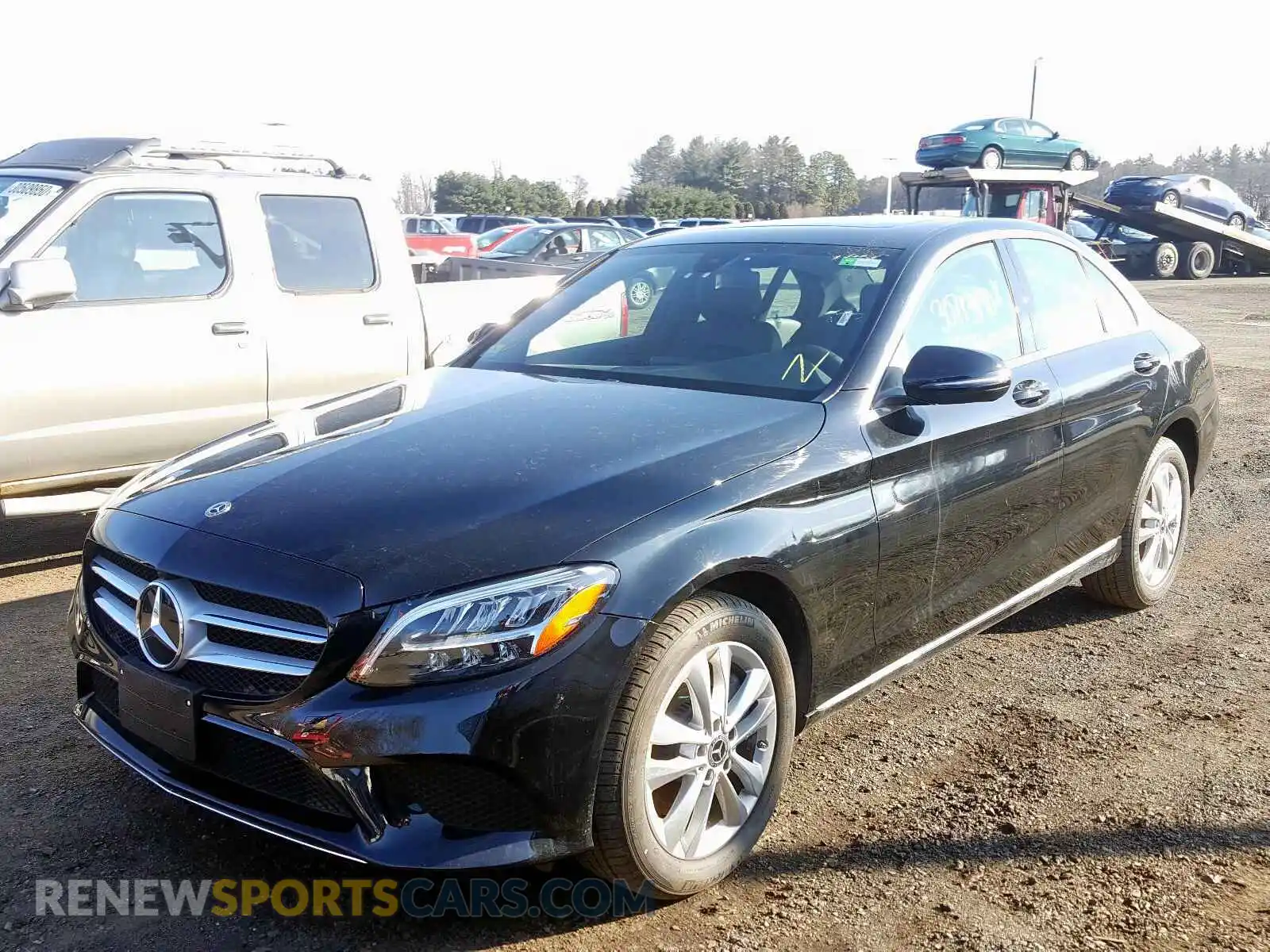 2 Photograph of a damaged car 55SWF8EB8KU316654 MERCEDES-BENZ C CLASS 2019