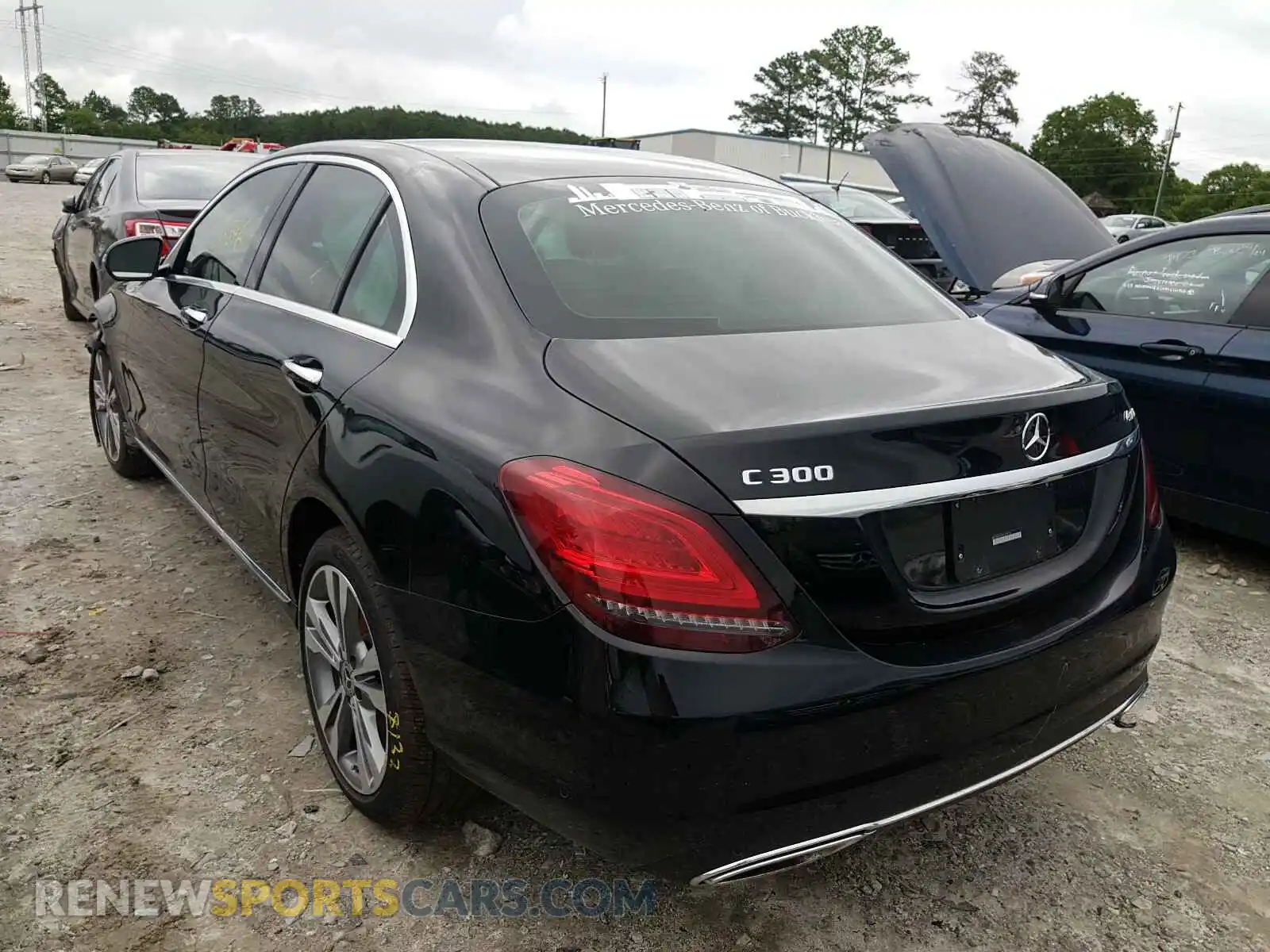 3 Photograph of a damaged car 55SWF8EB9KU289156 MERCEDES-BENZ C CLASS 2019