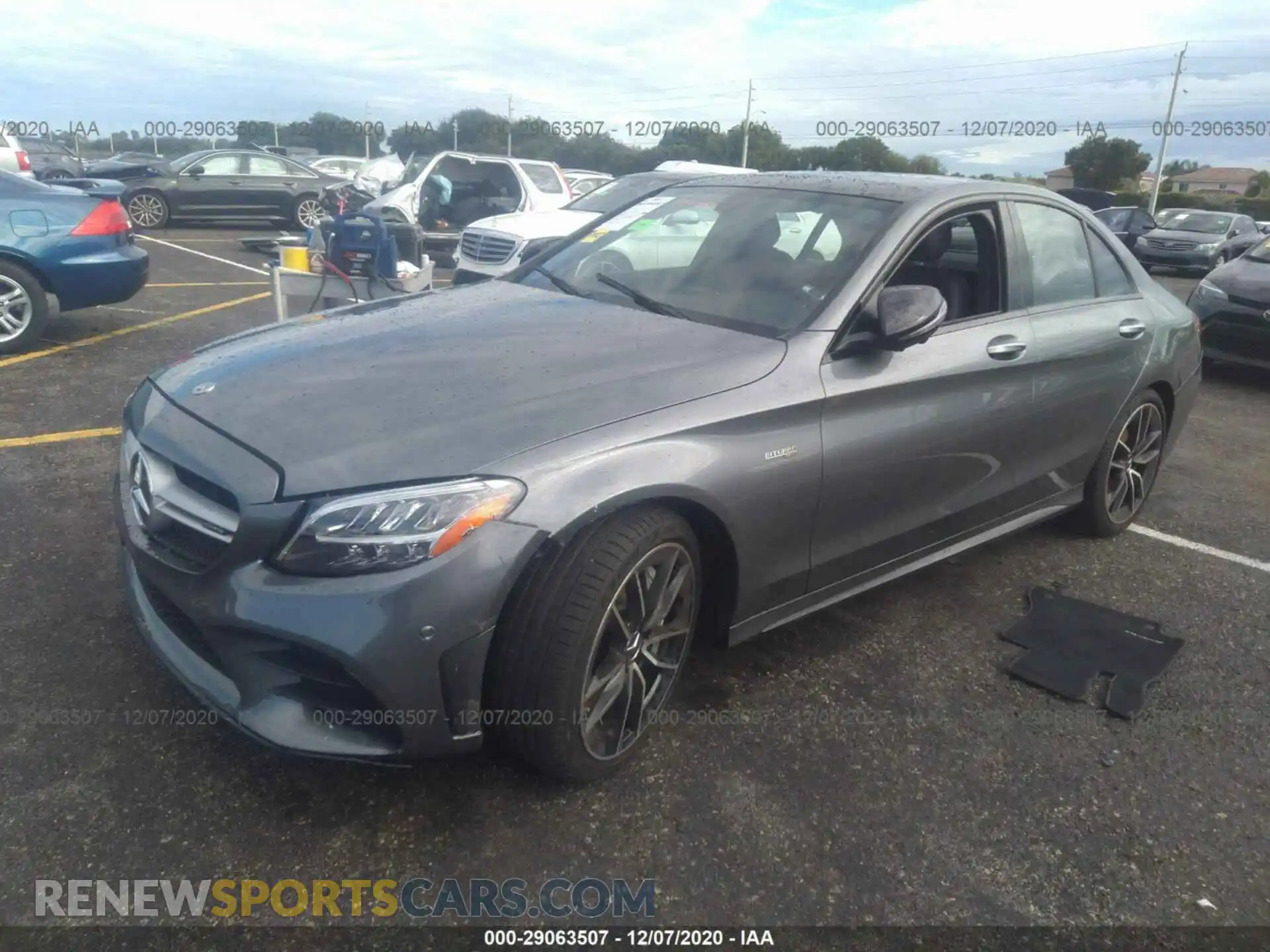 2 Photograph of a damaged car 55SWF6EB9LU329533 MERCEDES-BENZ C-CLASS 2020
