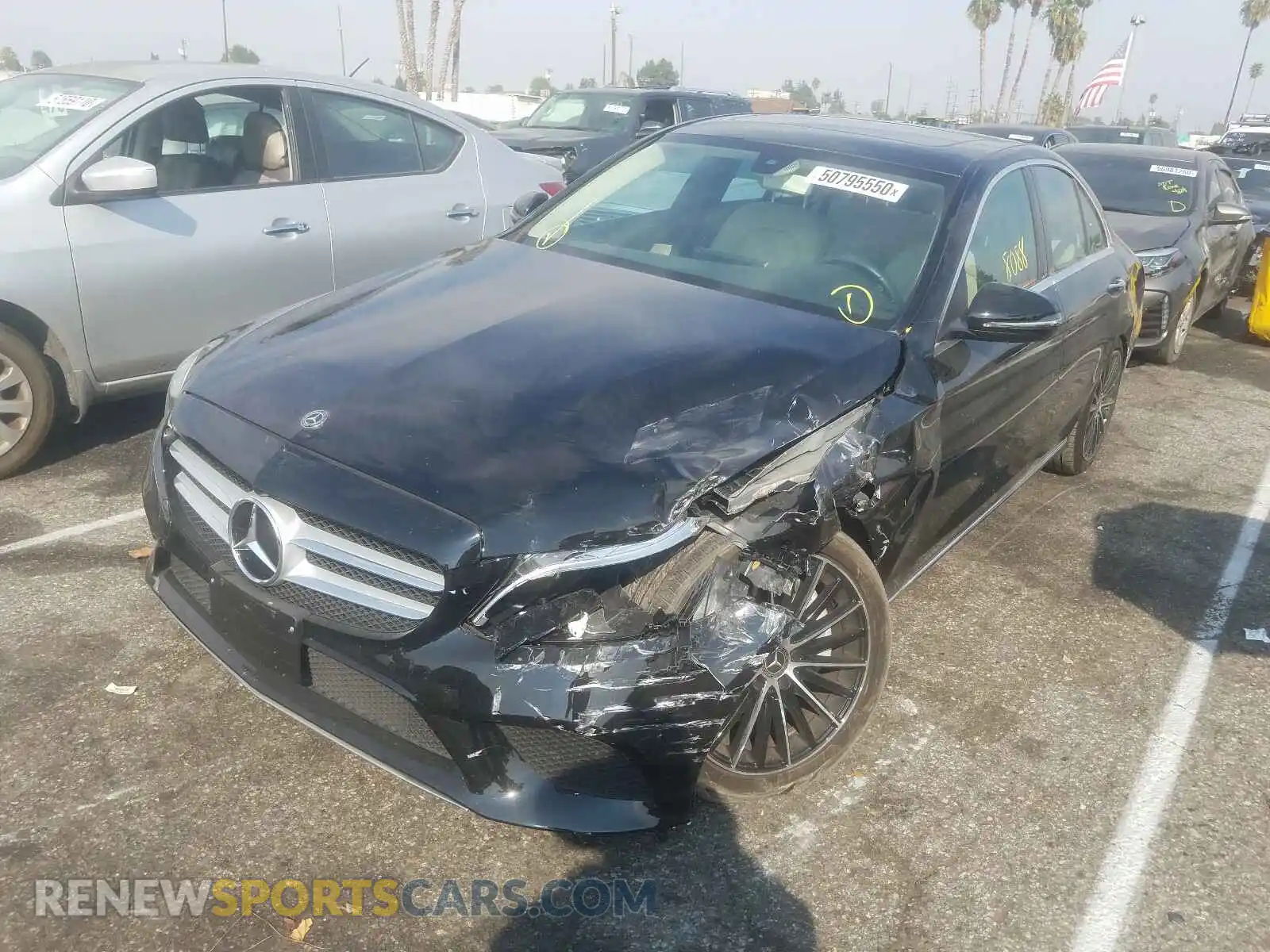 2 Photograph of a damaged car 55SWF8DB1LU328194 MERCEDES-BENZ C CLASS 2020