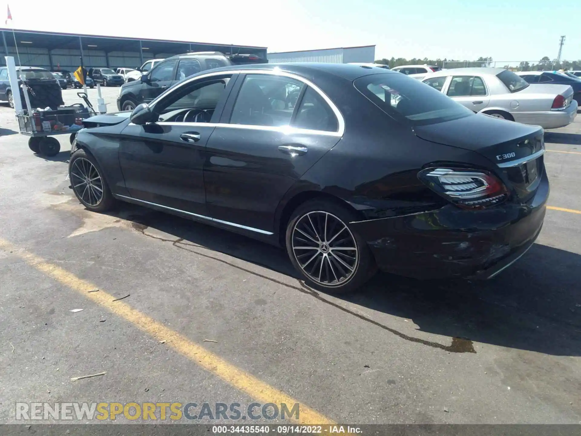 3 Photograph of a damaged car 55SWF8DBXLU323446 MERCEDES-BENZ C-CLASS 2020