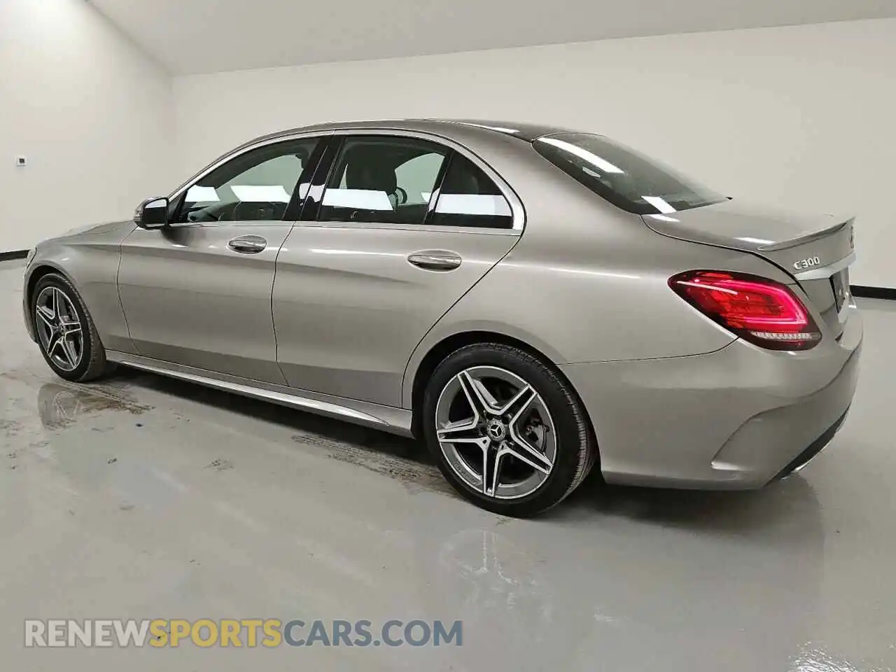2 Photograph of a damaged car 55SWF8EB8LU323346 MERCEDES-BENZ C-CLASS 2020