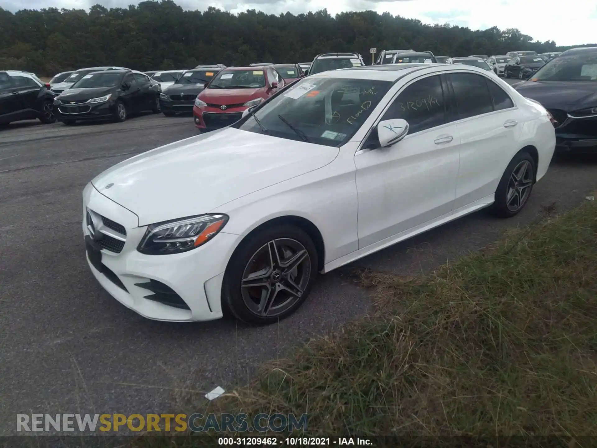 2 Photograph of a damaged car 55SWF8EB8LU325212 MERCEDES-BENZ C-CLASS 2020